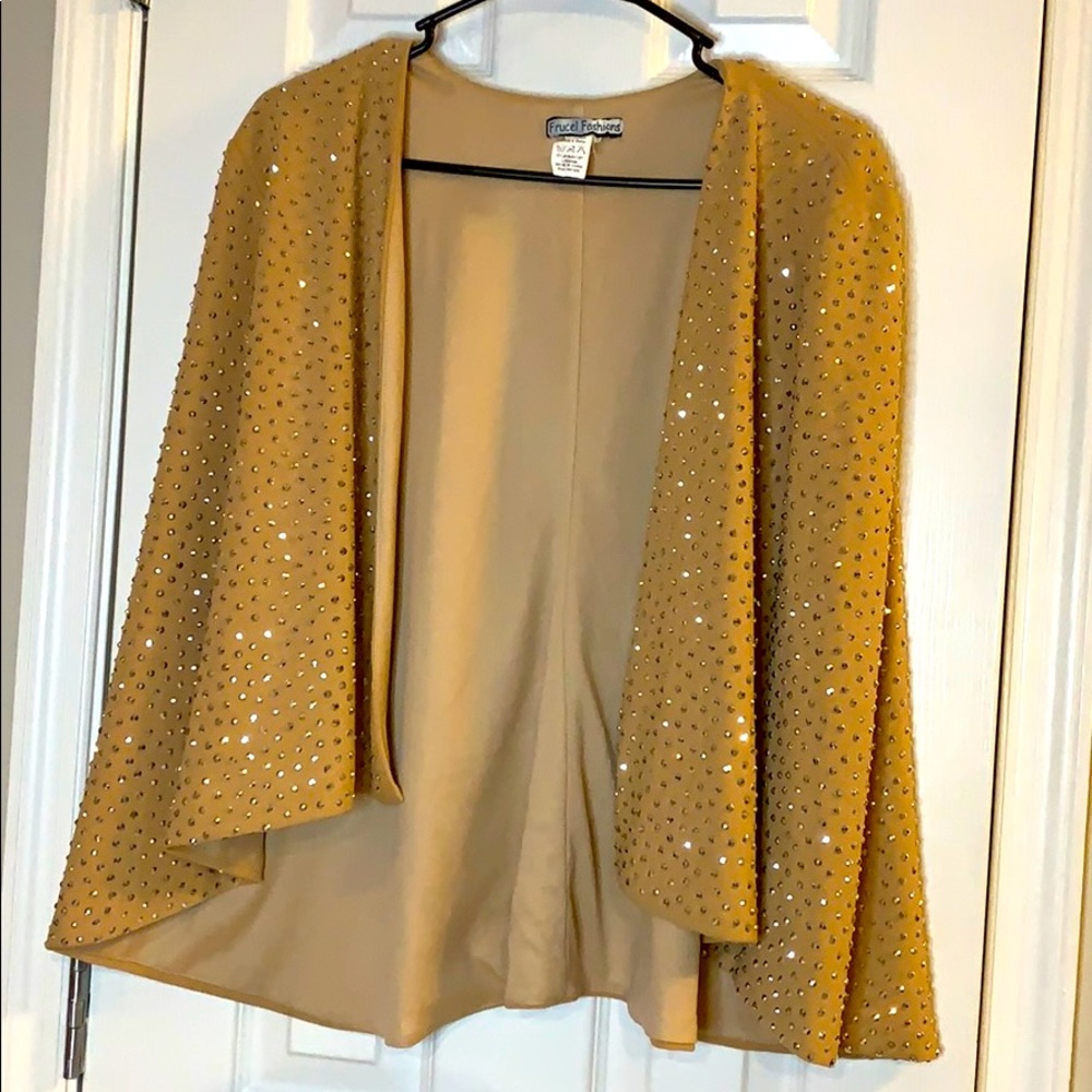 Diamond cape blazer